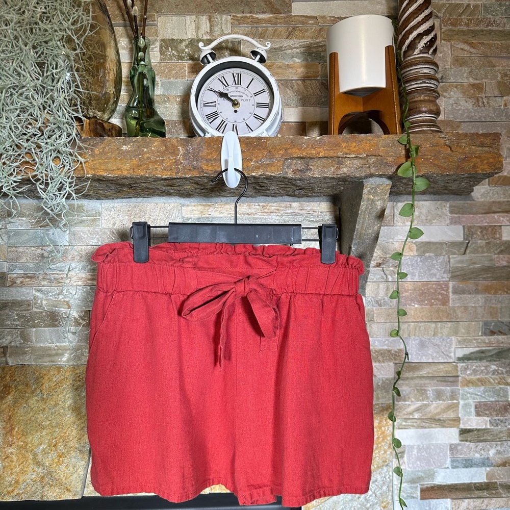 Red Medium Tie High Waist Flowy Shorts - Comfortable & Stylish